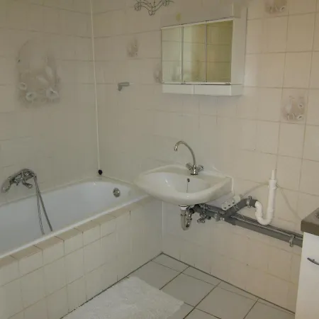 בית הארחה Mainzer Rad 3*